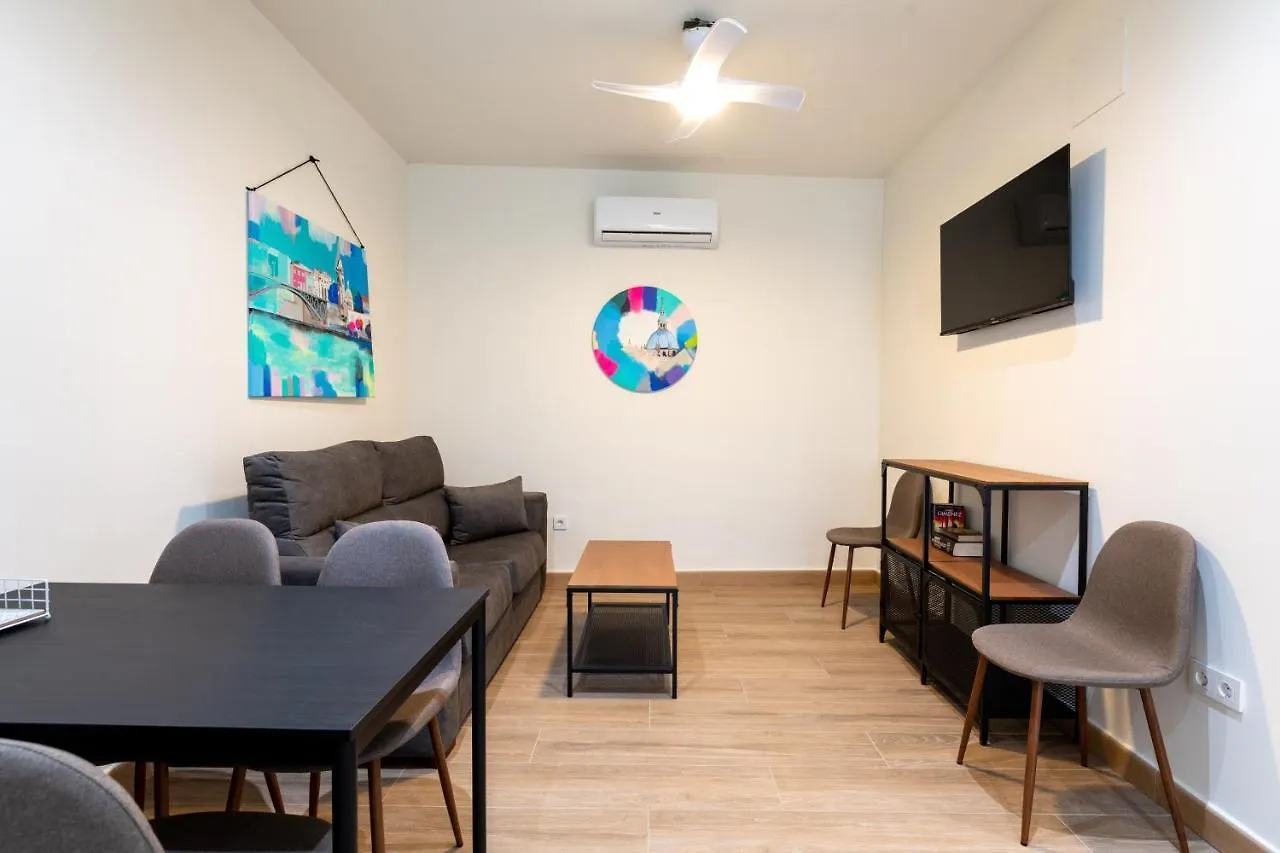 Apartamentos Cervantes 17 Sevilha