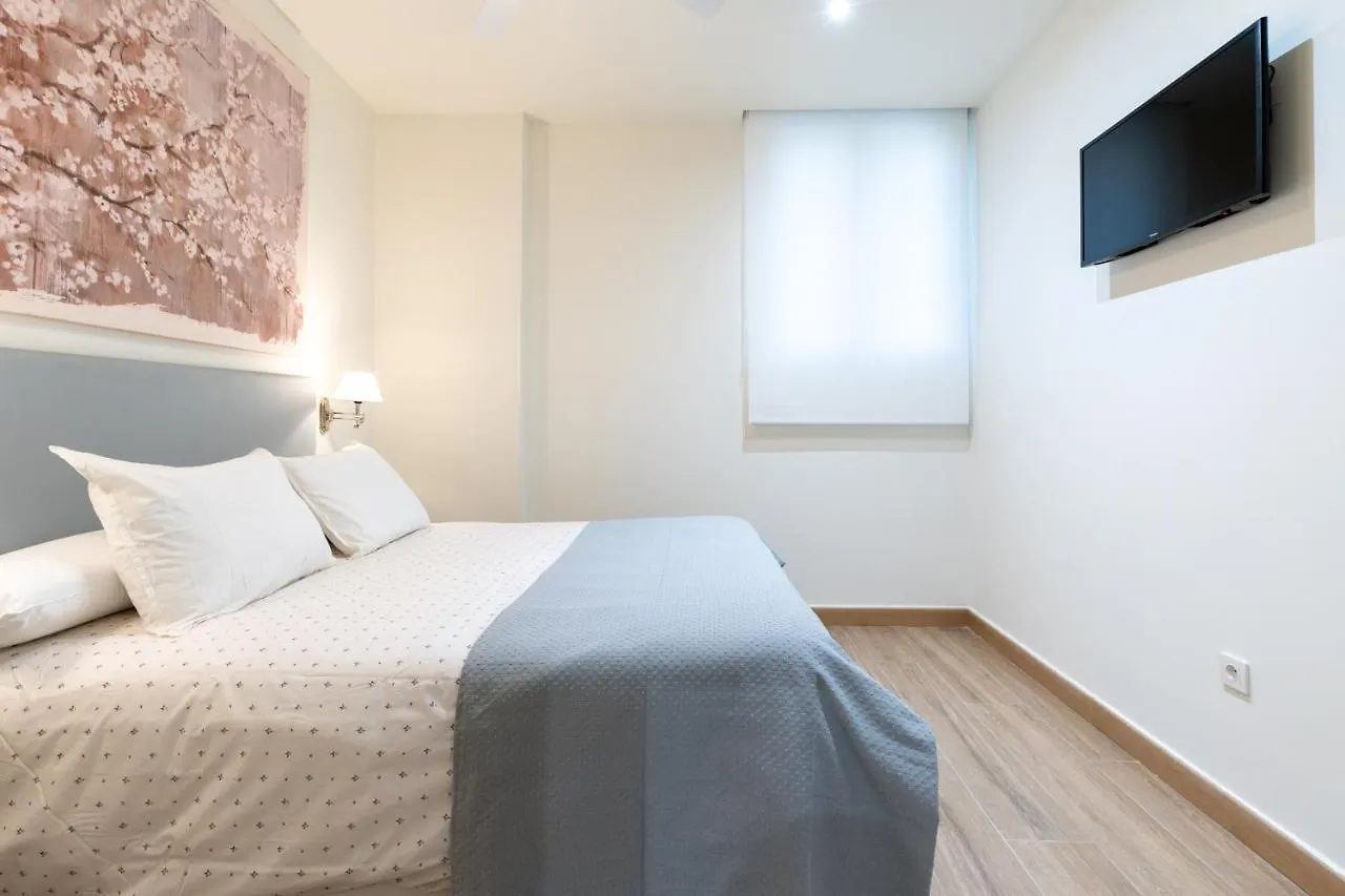 Apartamentos Cervantes 17 Seville Apartment