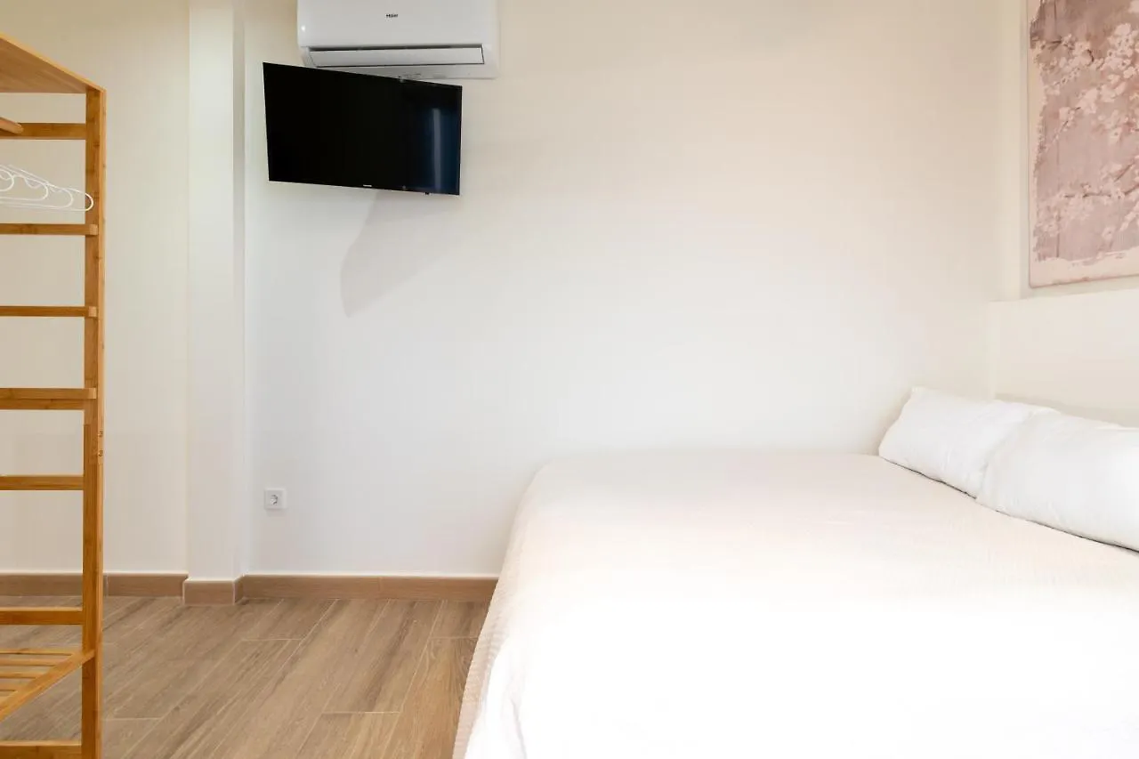 Apartamentos Cervantes 17 Seville 0*,