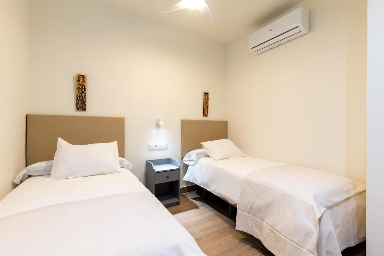 Apartamentos Cervantes 17 Seville Apartment